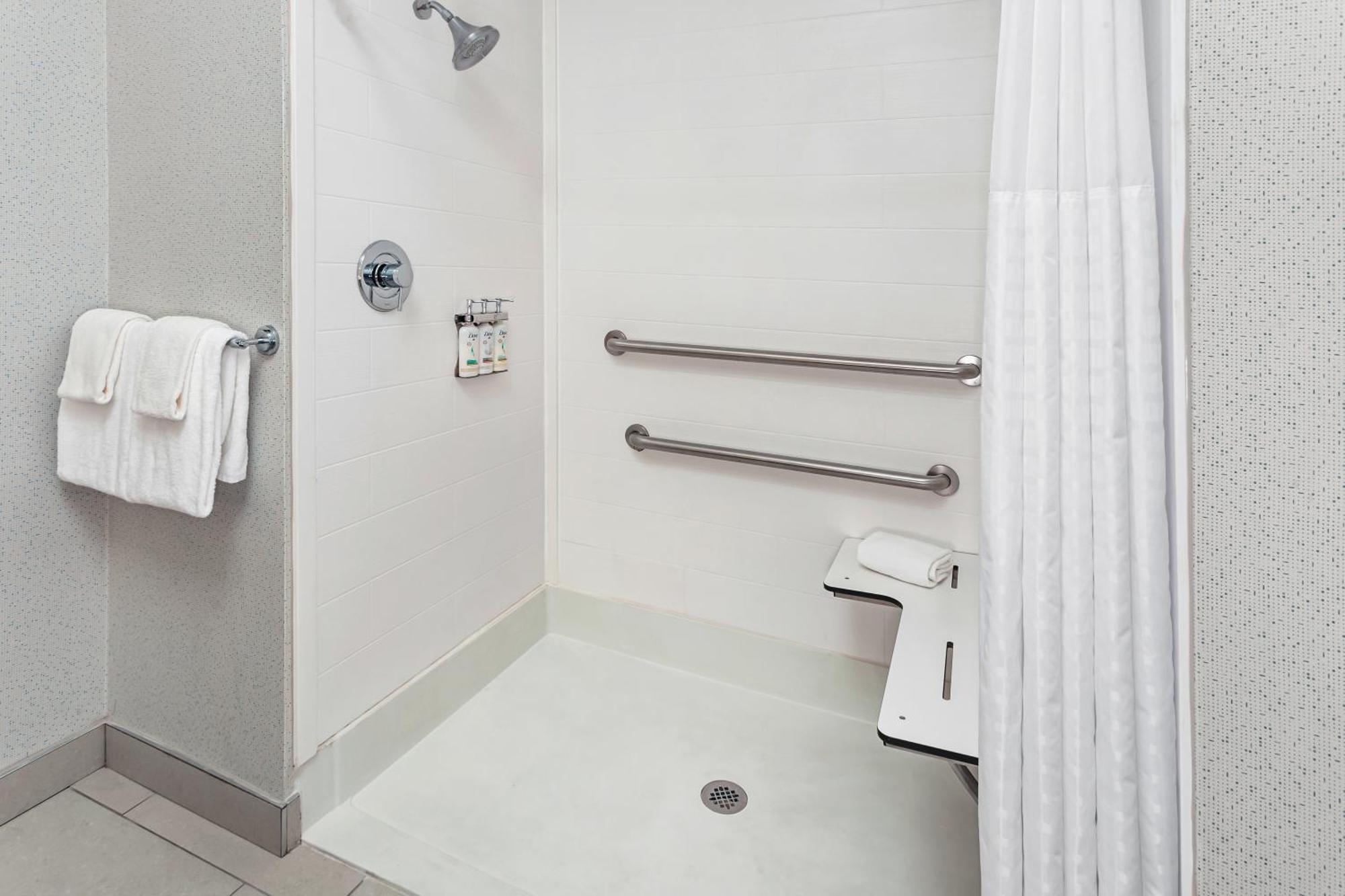 Holiday Inn Express Hotel & Suites Chicago South Lansing By Ihg Ngoại thất bức ảnh
